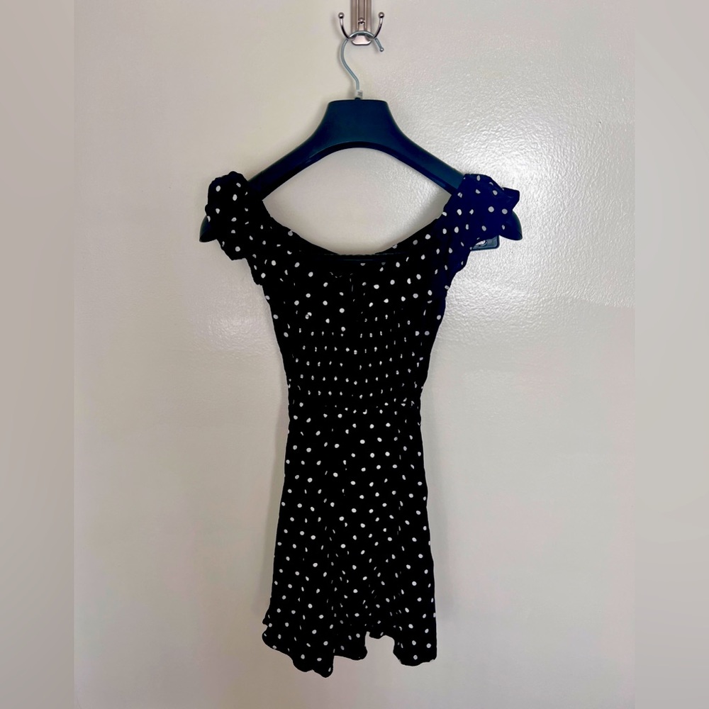 Zara NWT Size Small Black White Polka Dot Off the Shoulder Fit & Flare Dress